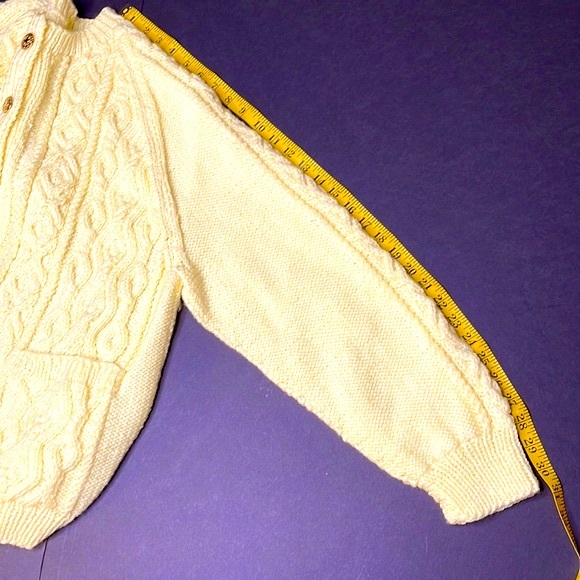 Yellow Chunky Cable Knit Cardigan XL - Picture 16 of 17